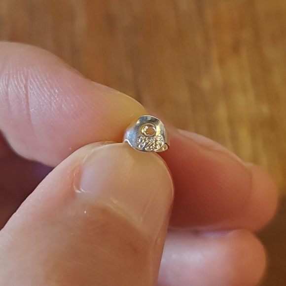 NWOT Tiny 6mm Silver Purple Freshwater Pearl Studs - Picture 7 of 7